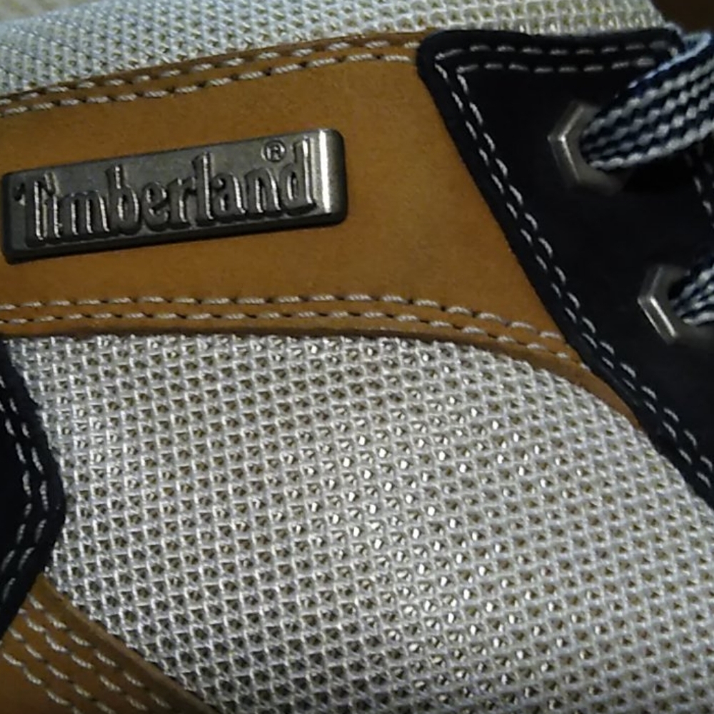 Shoes - Picture 3 of 12